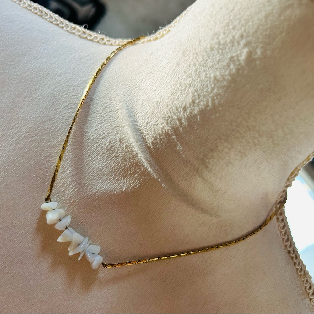 Vintage milky quartz stone bar gold chain necklace